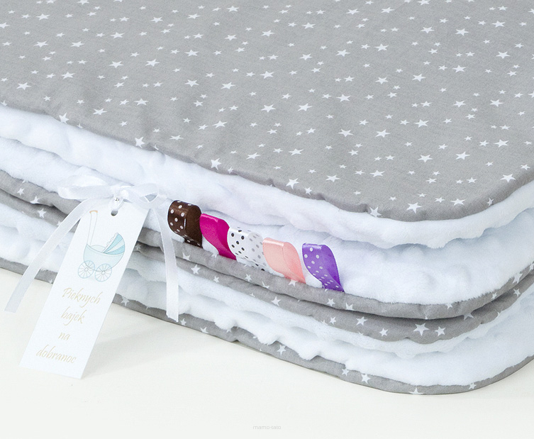 MAMO-TATO Minky blanket 75X100 + Pillow Mini gwiazdki białe na szarym / biały - without filling
